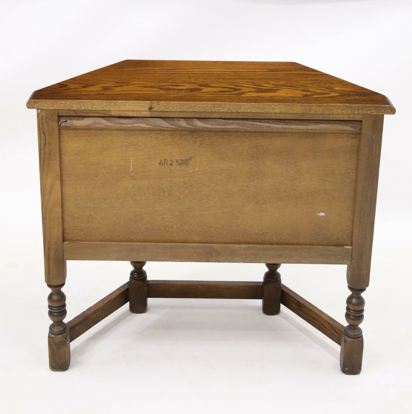 Old Charm Canted Table/Cupboard Light Oak Finish #1434 FREE UK Delivery*. SBR9688/2110D