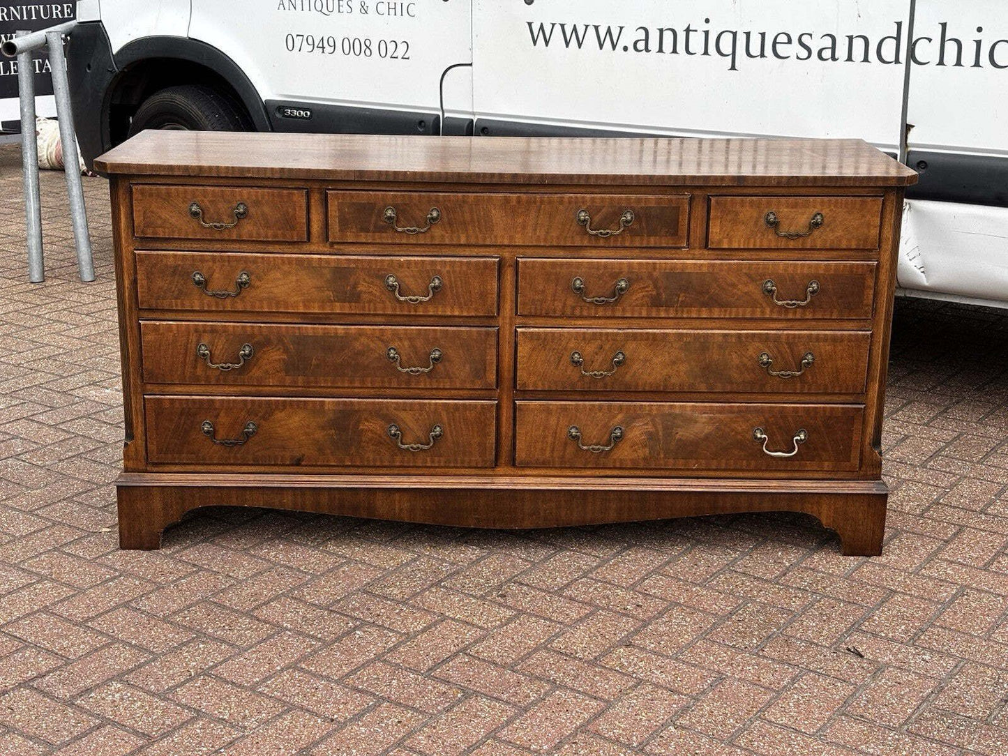 Large Vintage Chest Of Drawers. 9 Drawers, Lots Of Storage, Nice Proportions