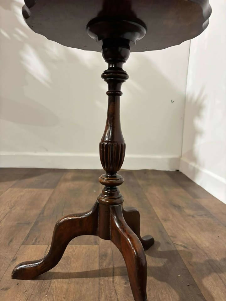 Reproduction Mahogany Wine Table