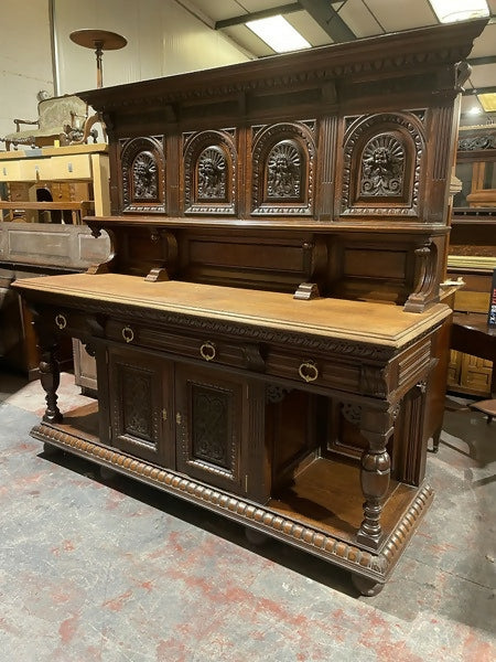 large_19th-century-oak-buffet-sideboard-sku97732645_0 (2)