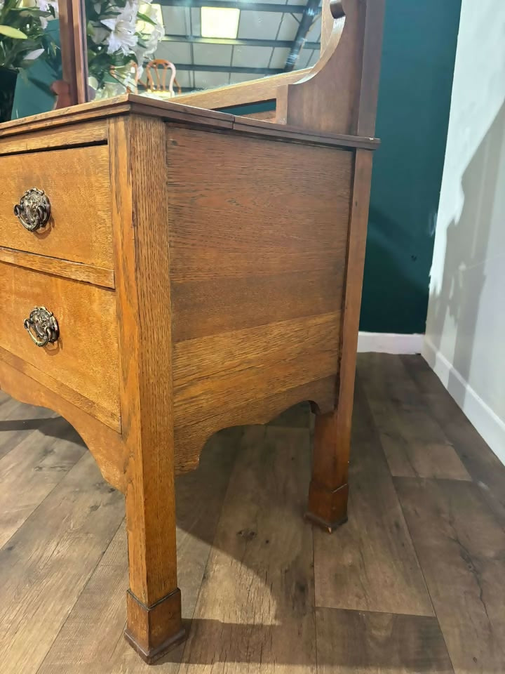 Art Nouveau Oak Dressing Tablenn