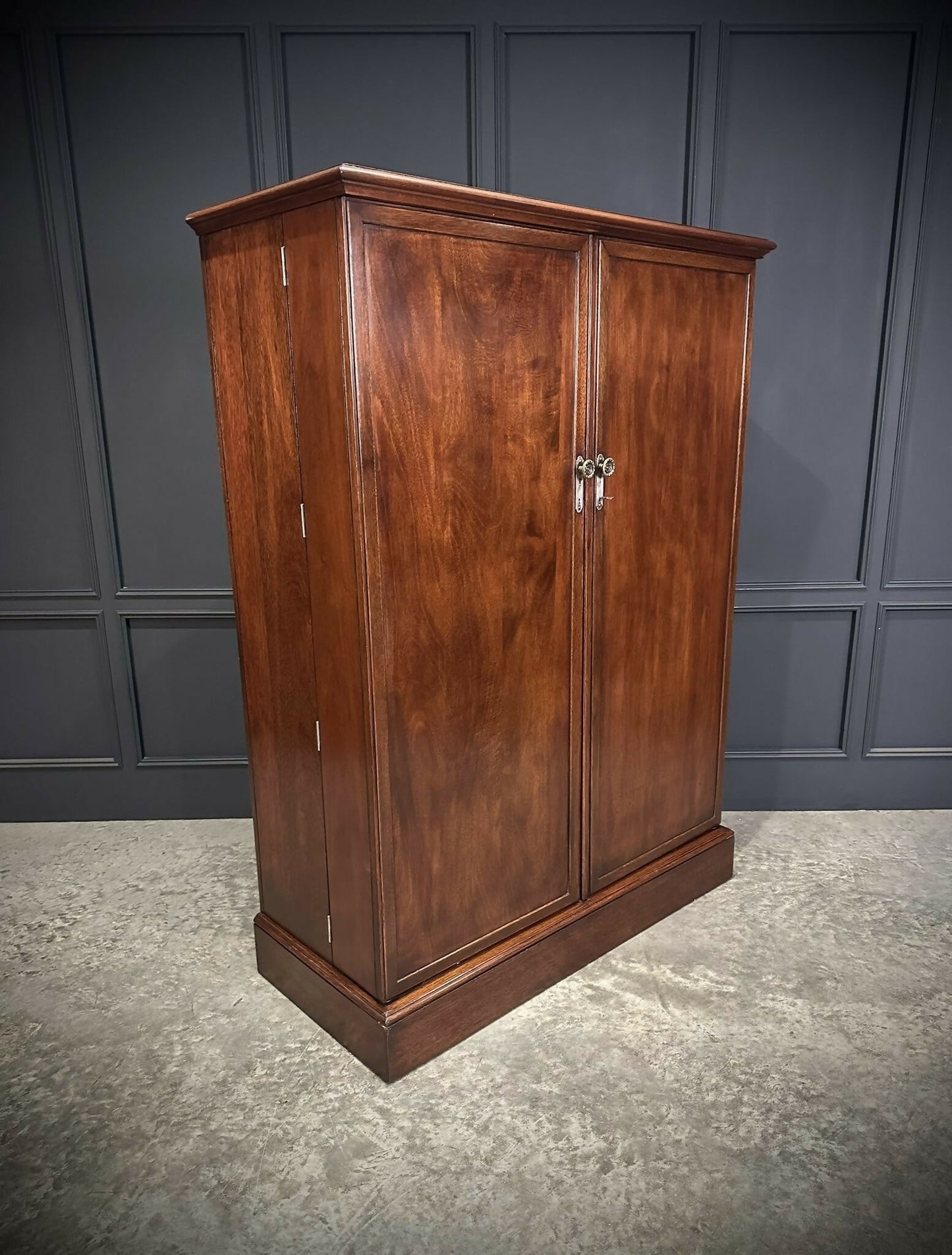 Vintage Mahogany Compactum Wardrobe, 1920s