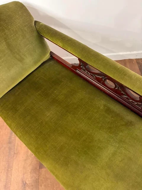 Victorian Mahogany Chaise Longue