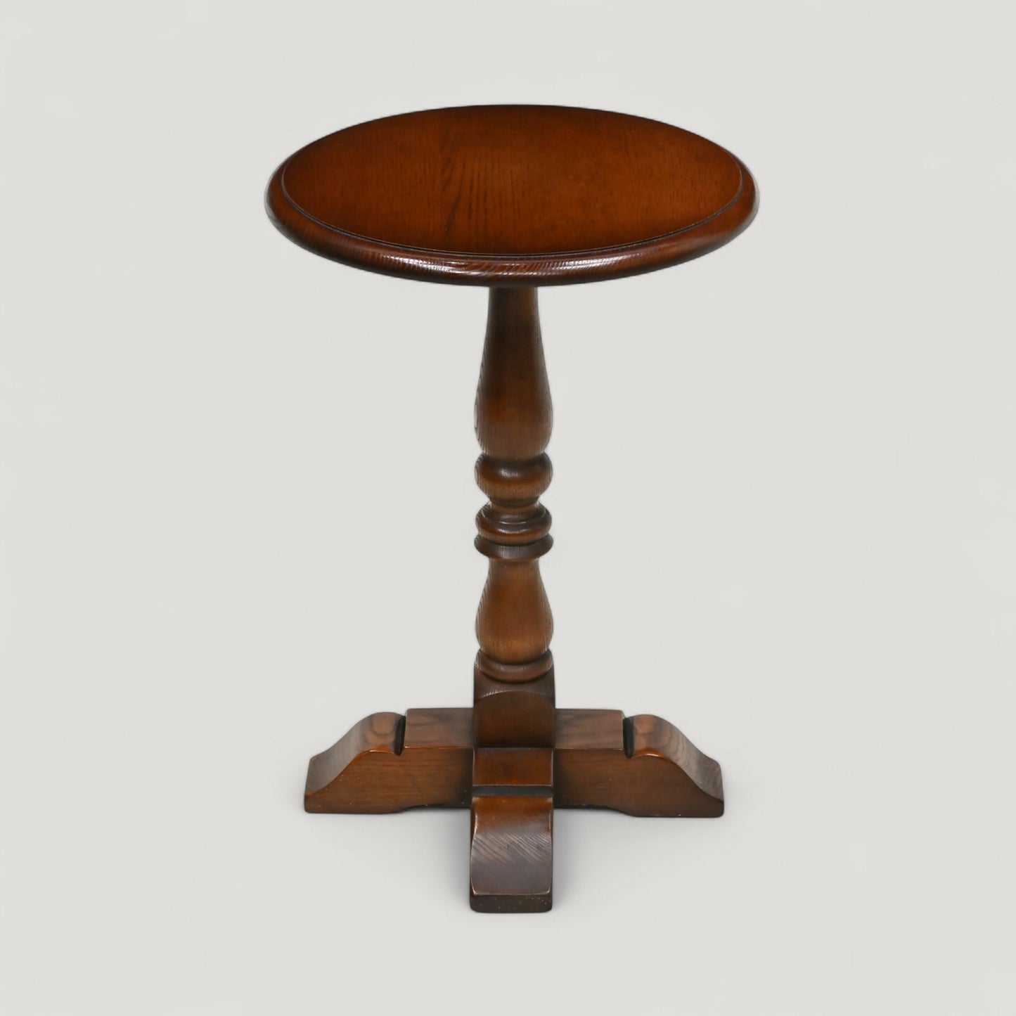 Old Charm Wine/Side Table Pedestal Tudor Brown Model 2217 VGC FREE Delivery*. SBR10751/2307E