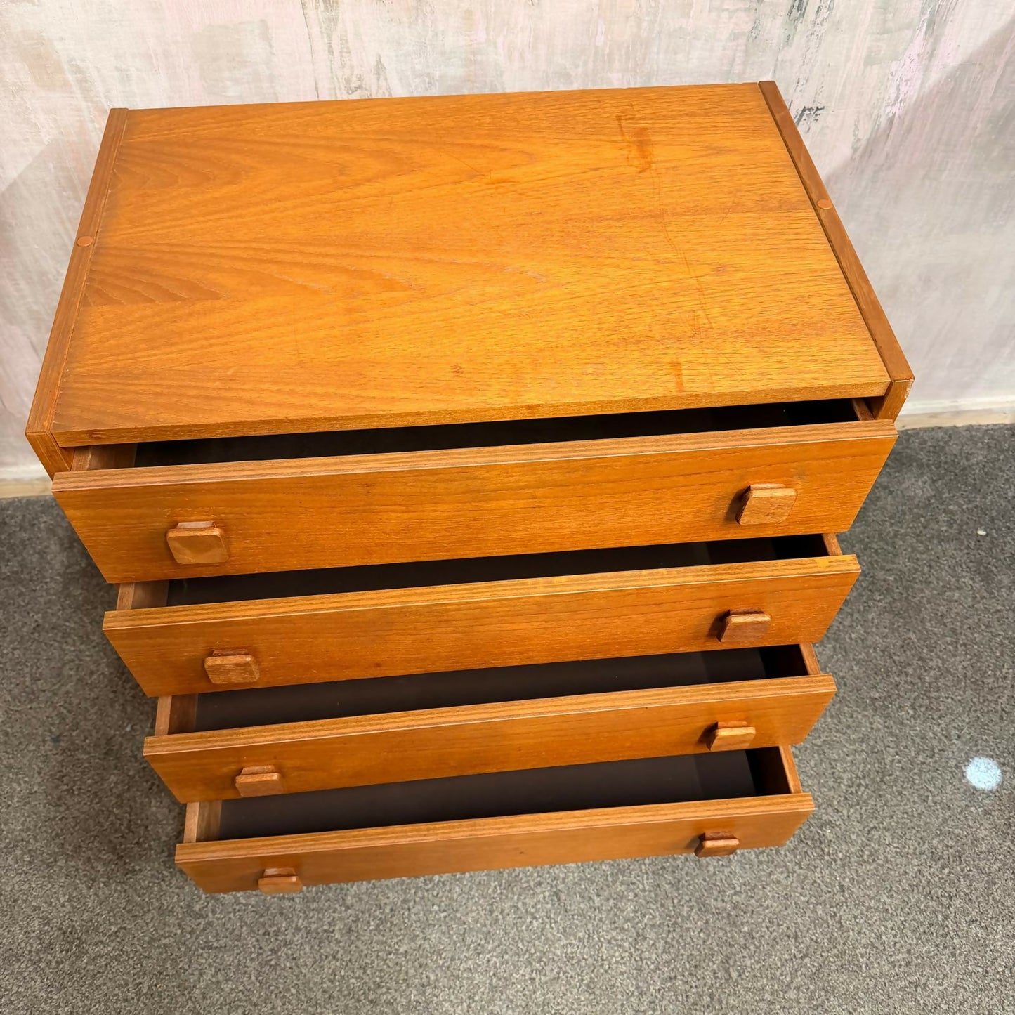 Danish Domino Mobelfabrik Low Chest of 4 Drawers Mid Century Square Pulls Plinth