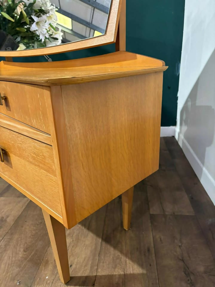 Lebus - Mid Century Dressing Tablesd