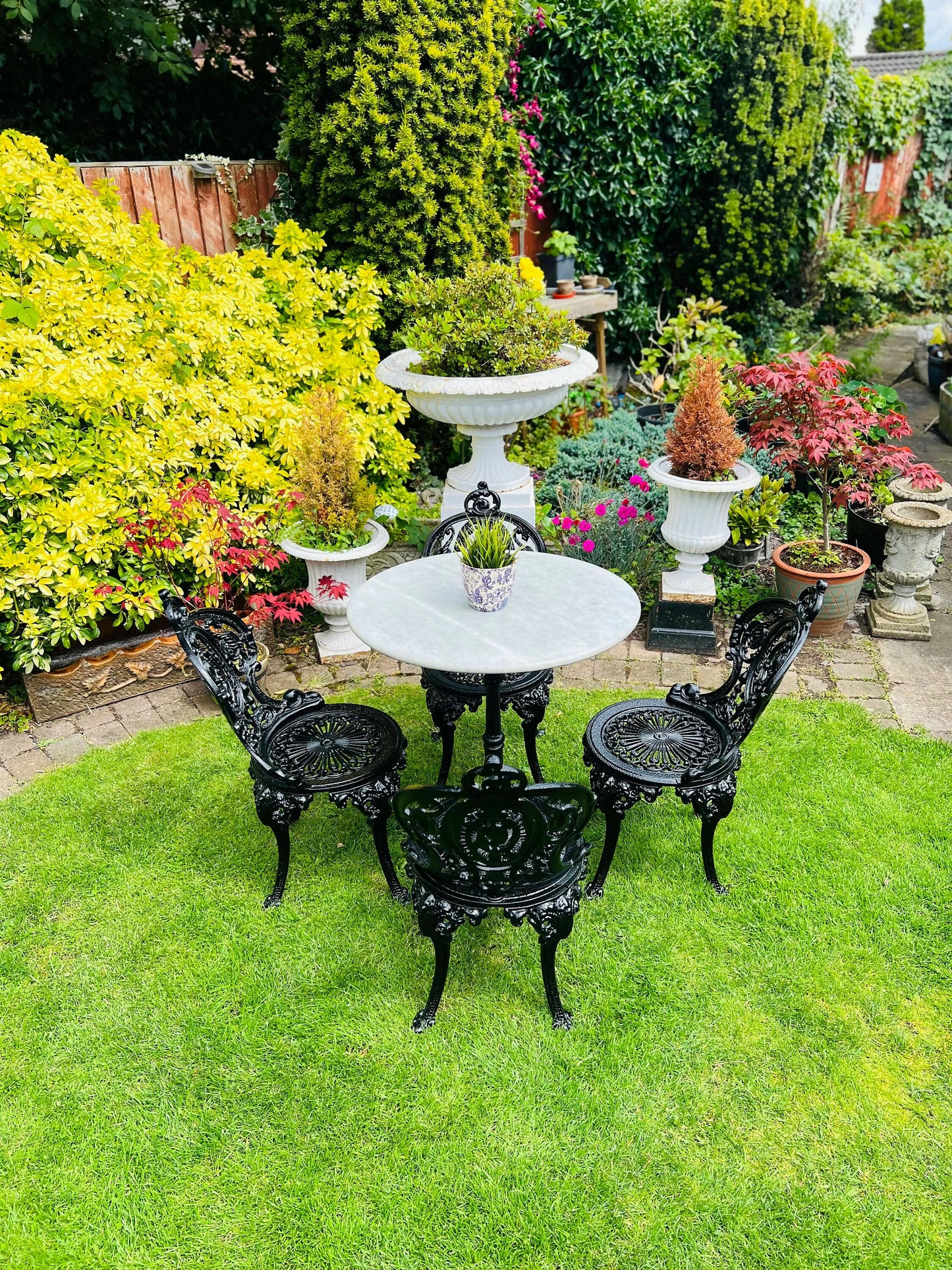 Victorian Cast Iron and Polished Marble Table Patio Set Garden Furniture