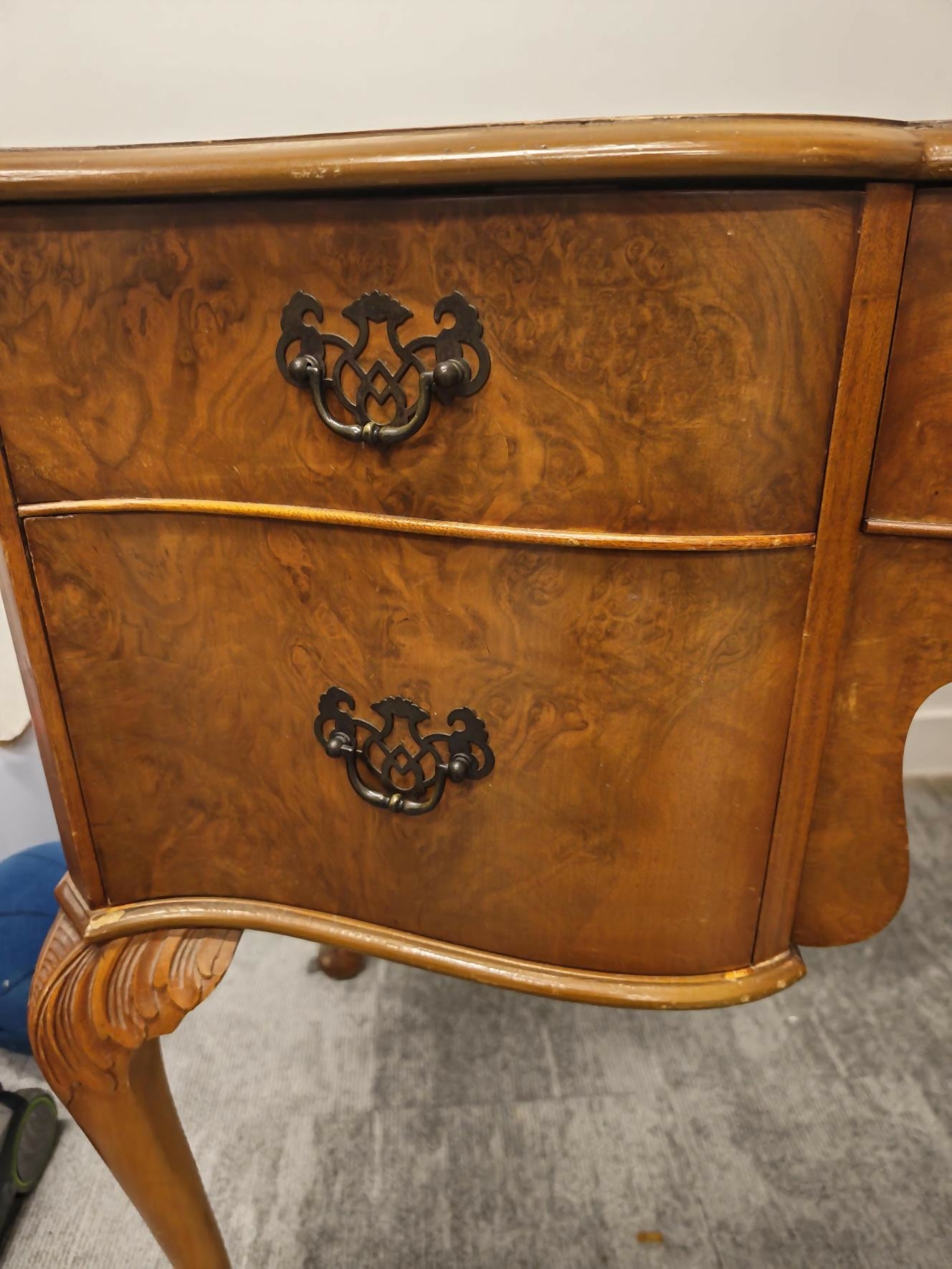 Vintage Cameo by Sklan Burr Walnut Writing Desk / Dressing Table with Leather Inlay & Cabriole Legs