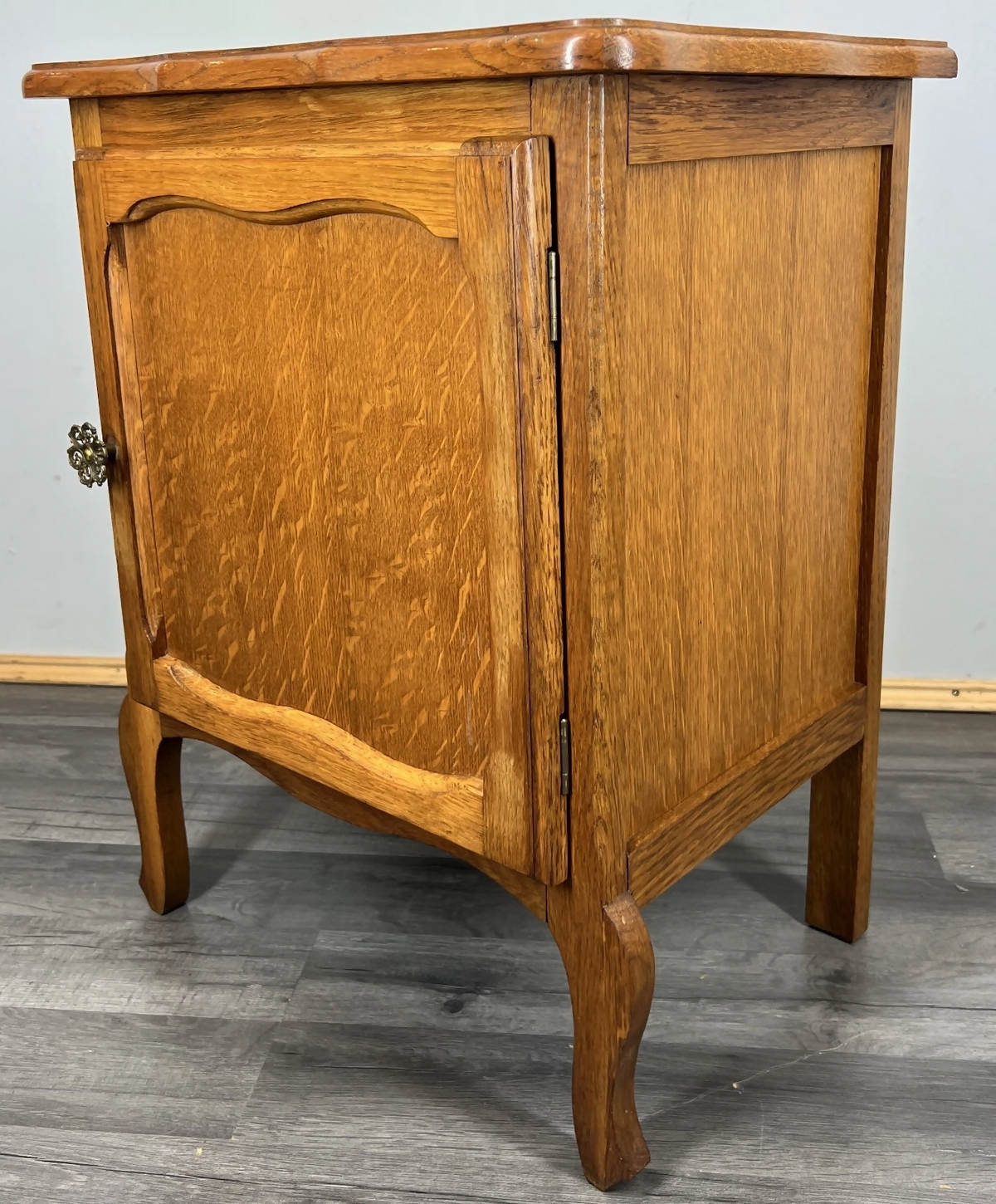 Bedside Table Vintage French Louis XVI Nightstand Oak Cabinet LOT 24299