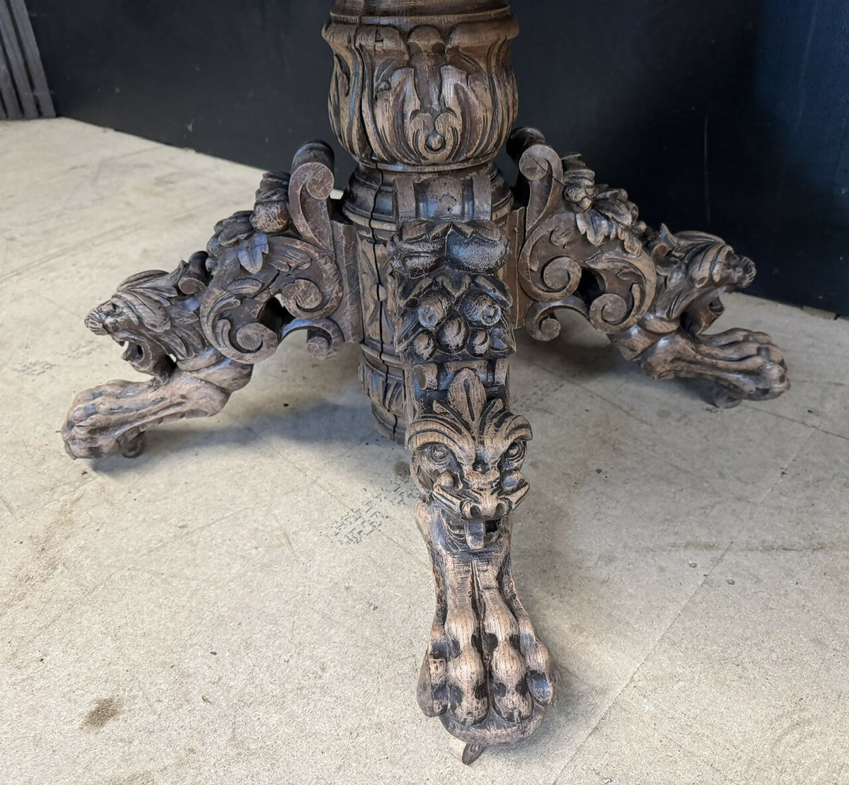 French Carved Oak Hunting Table