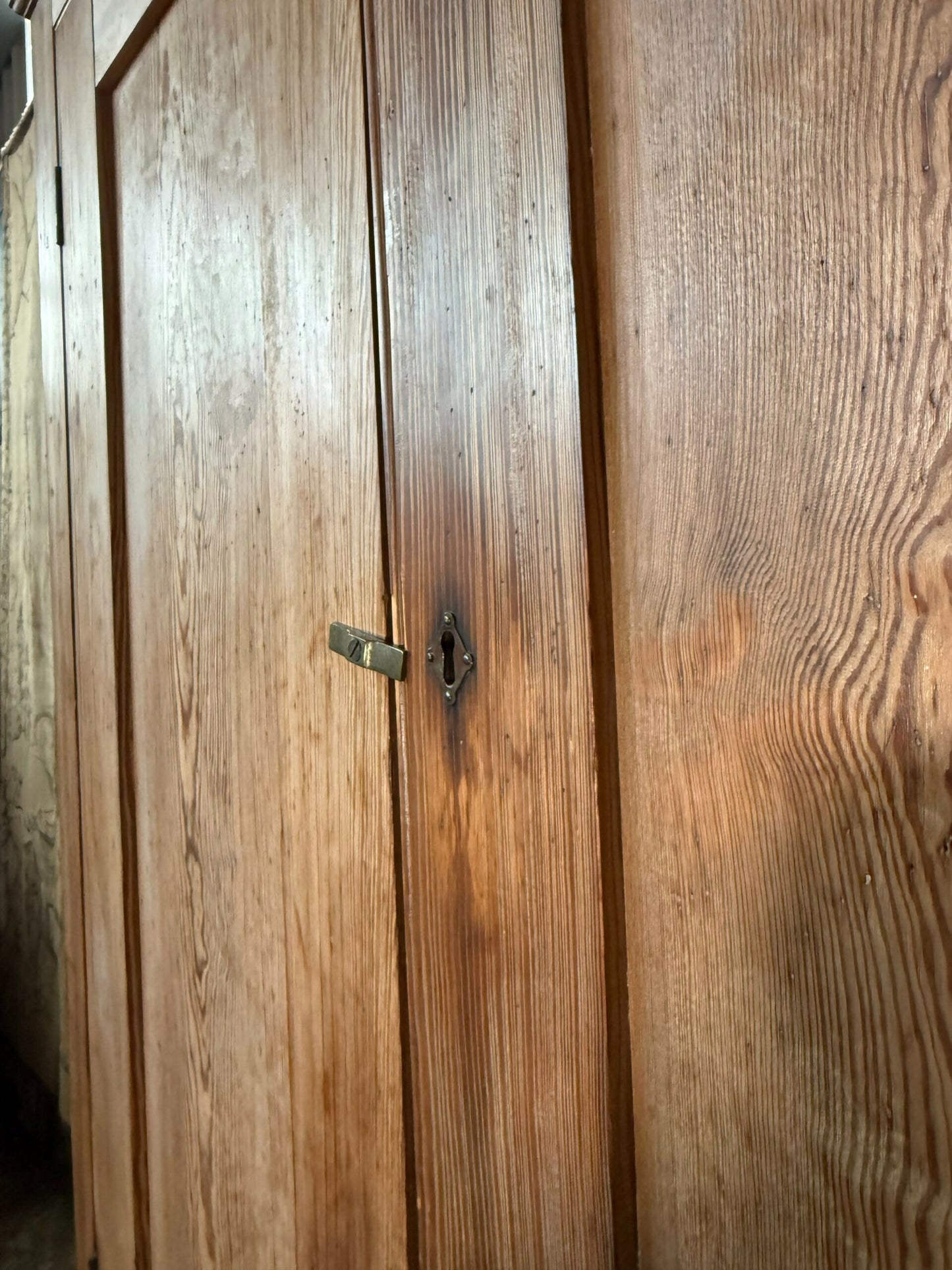 Vintage Early Victorian Tall Pine Housekeeper Pantry Kitchen Larder Shelves Double Cupboard, c.1820