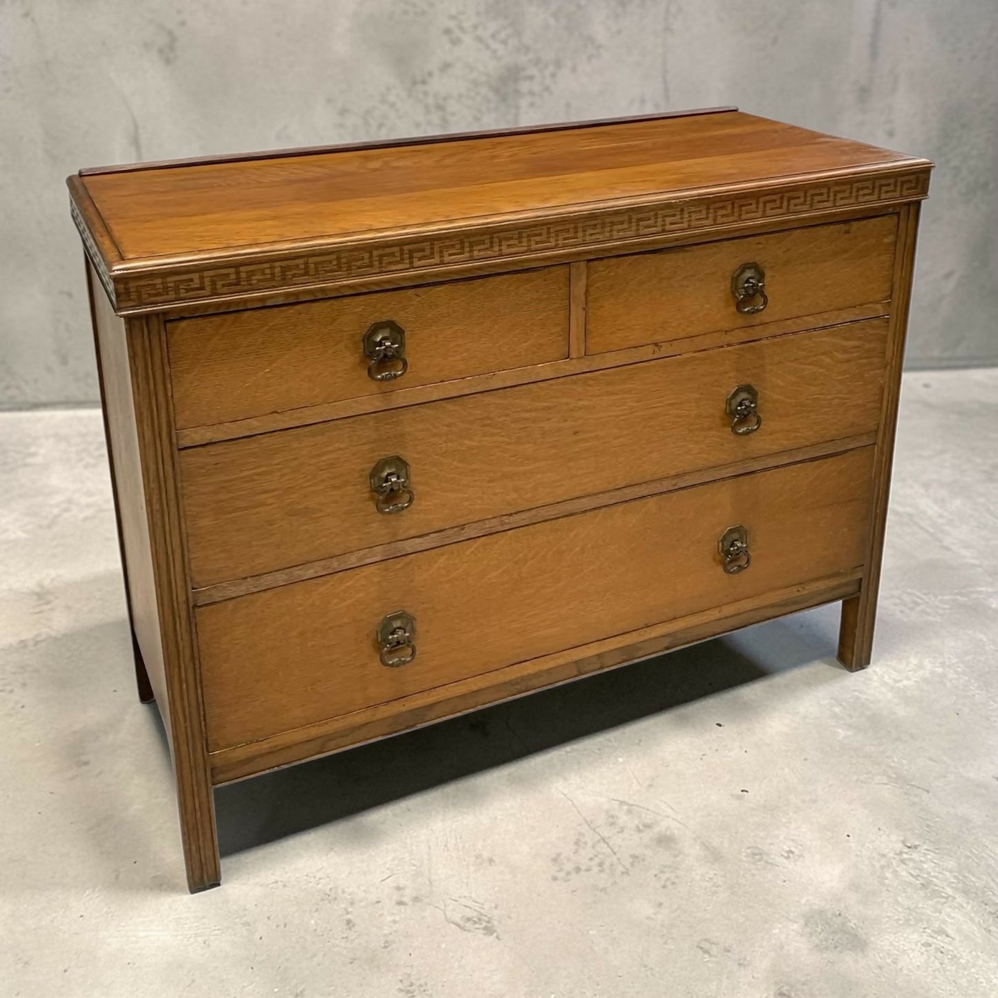 Antique Oak Art Deco period chest drawers
