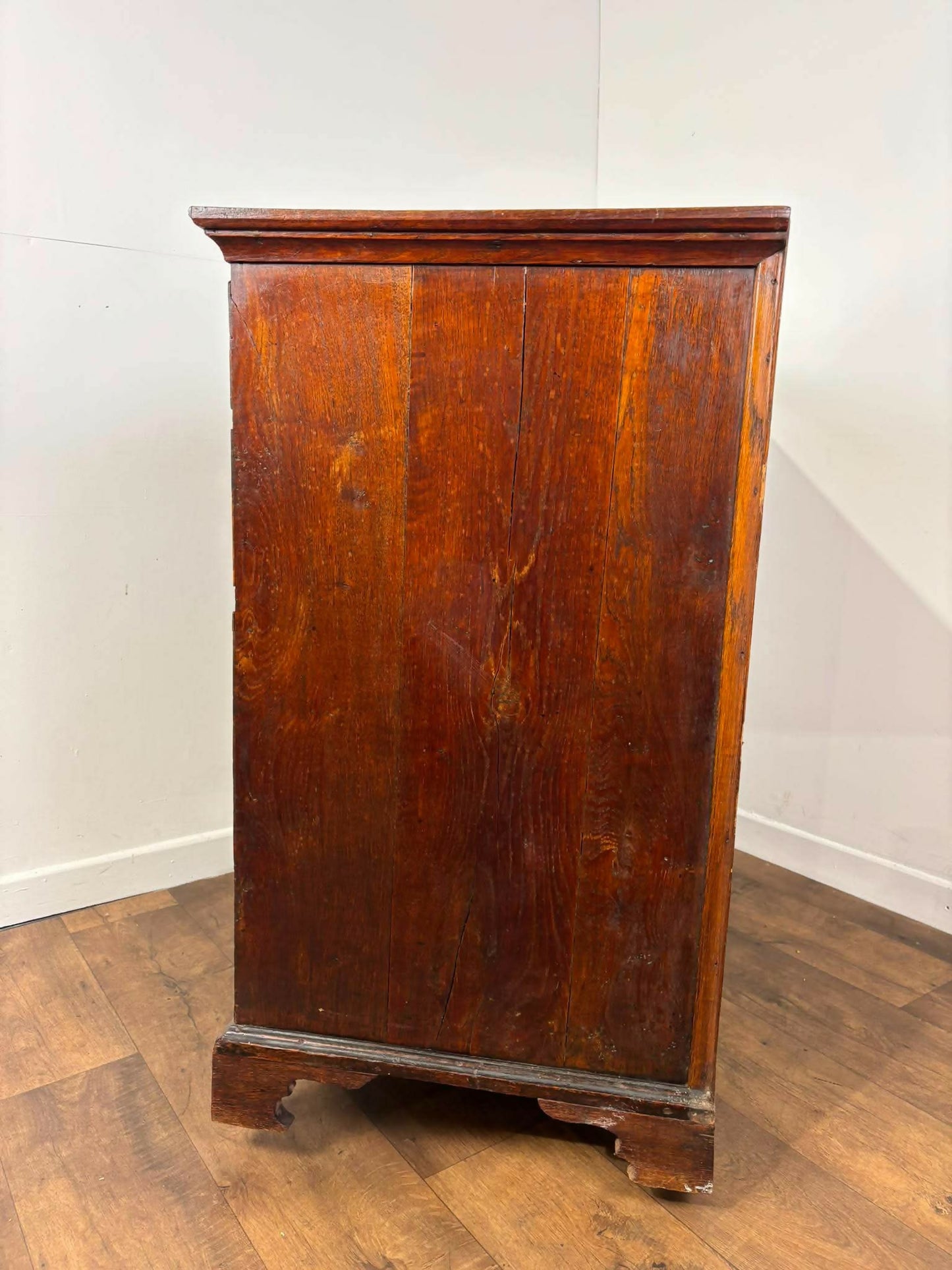 Georgian Oak Crossbanded Chest of Drawers