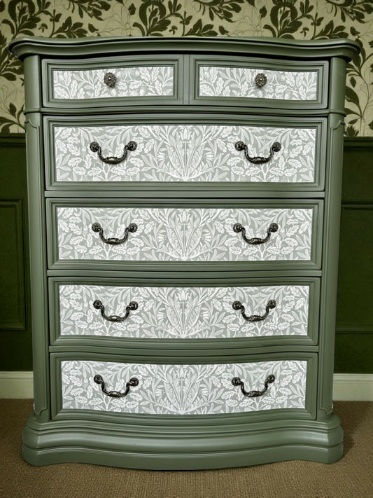 William Morris Style Large chest of drawers. Wood. Handpainted, with decoupage.