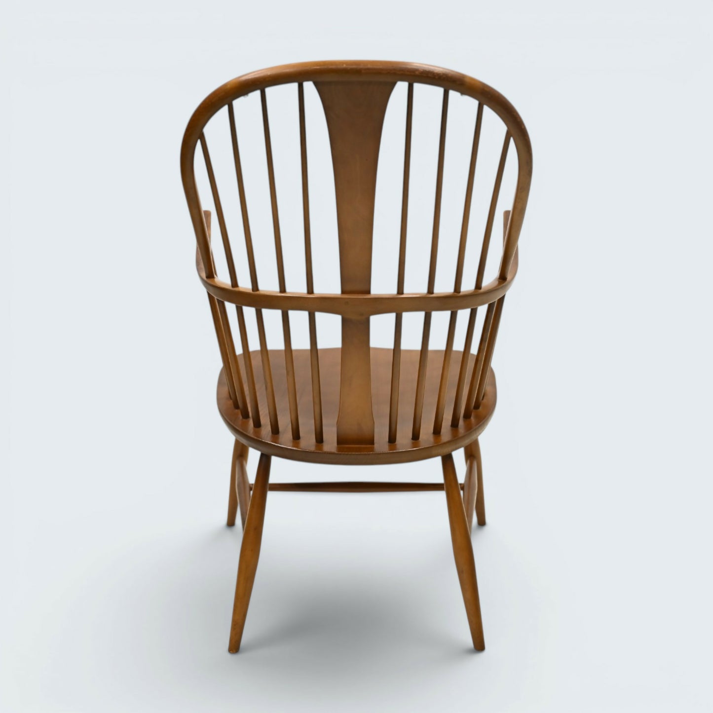 1 Ercol Chairmakers Chair Windsor Bow Back Golden Dawn Model 472 FREE Delivery