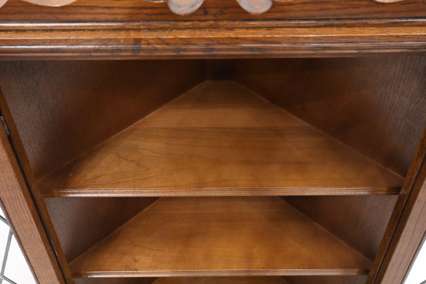 Old Charm Oak Hanging Corner Display Cabinet in Tudor Brown FREE UK Delivery. SBR9519/0309D