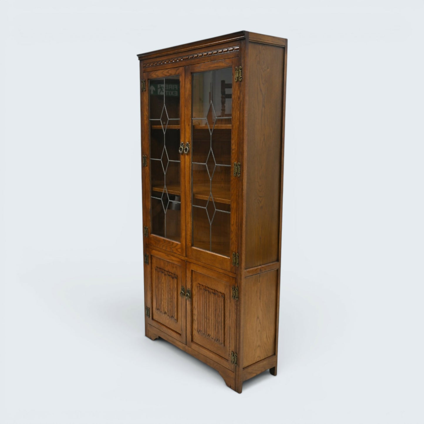 Old Charm Bookcase Display Cabinet Light Oak Finish EXC Clean FREE UK Delivery*