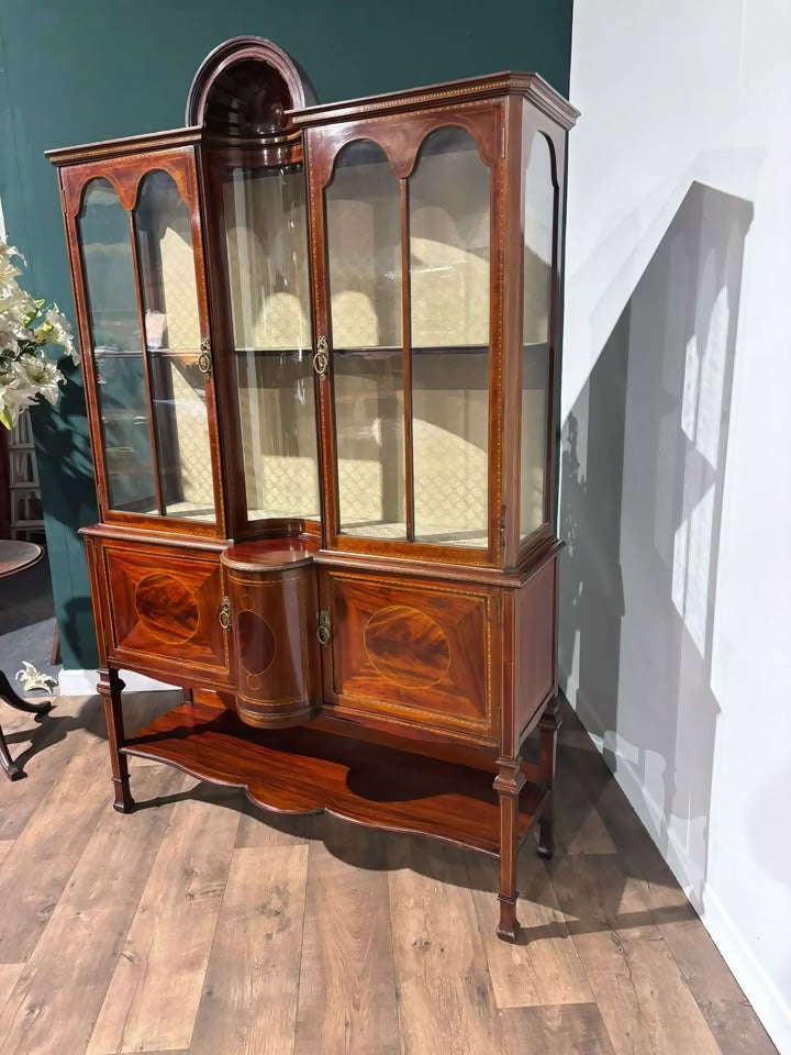 Edwardian inlaid mahogany display cabinet5