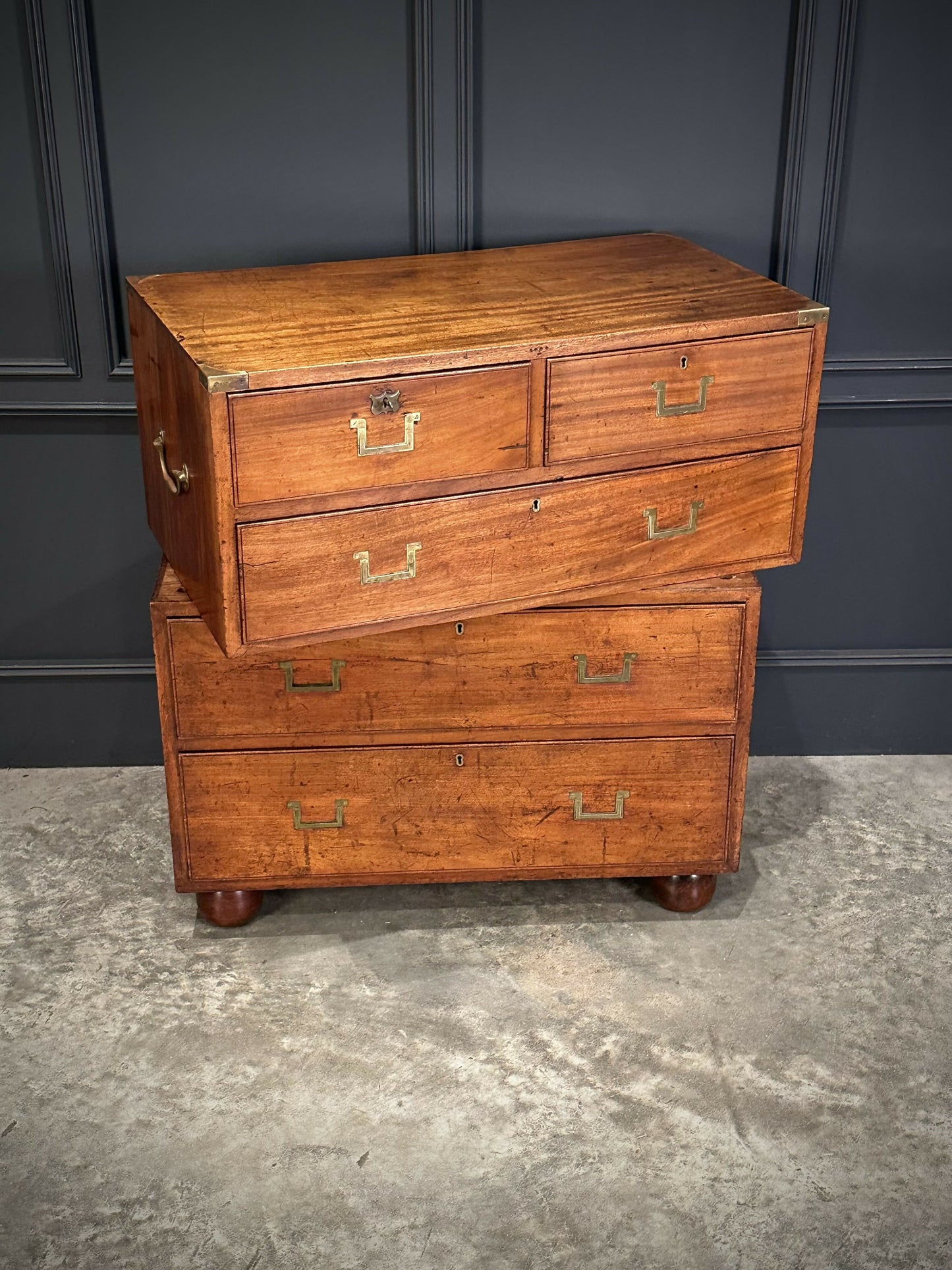 Mahogany Military Vintage Campaign Chest