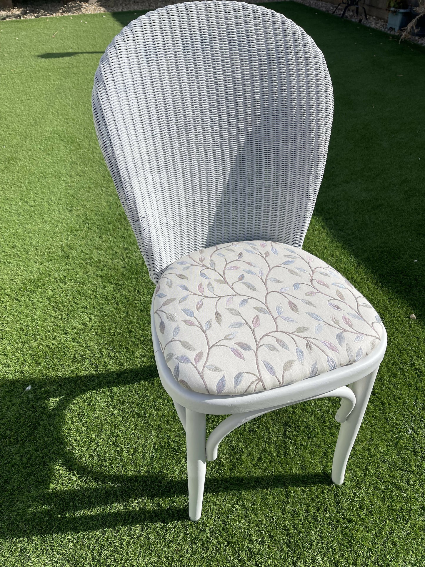 Lloyd loom early 21st century dining or accent chair. Off white with choice of fabric