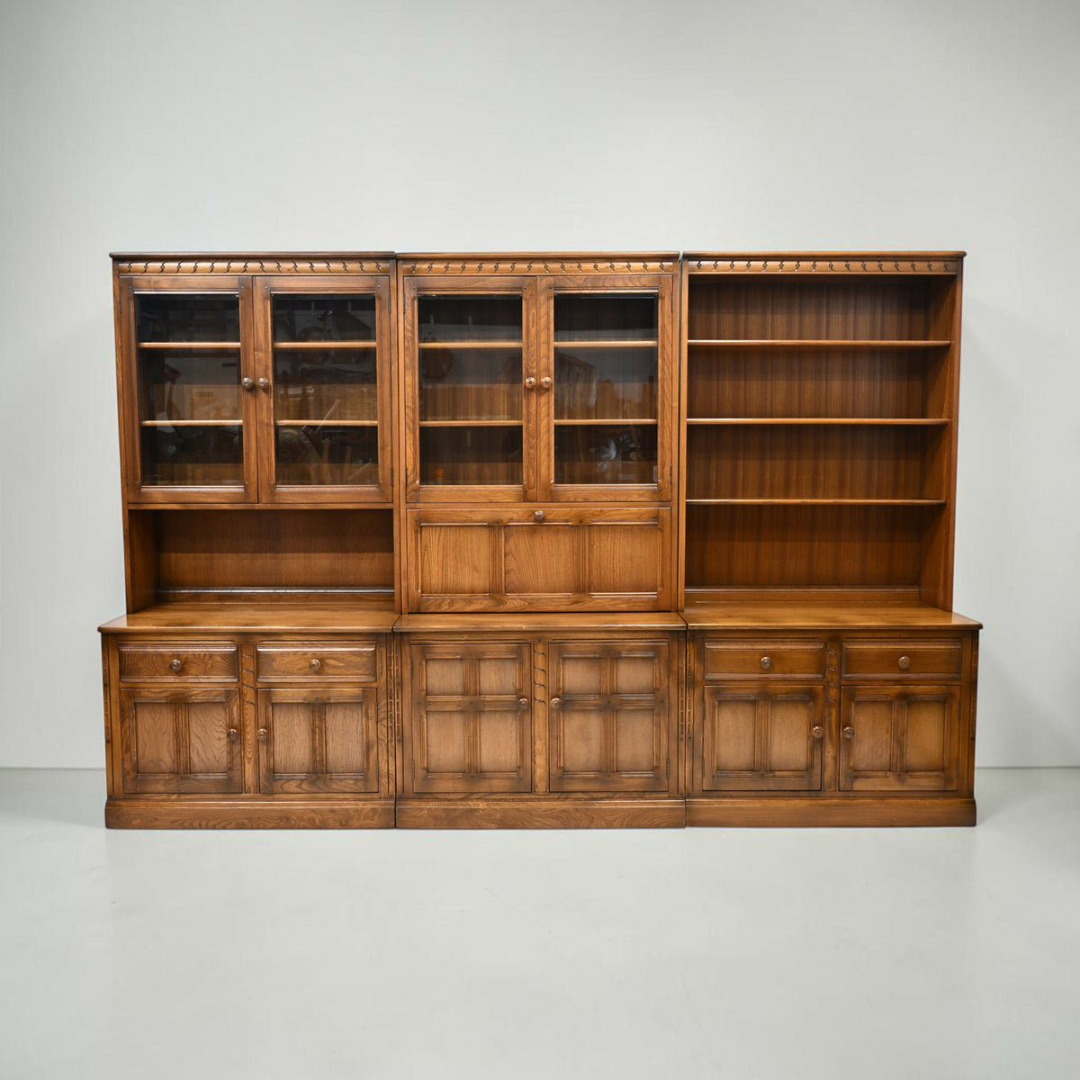 Ercol Mural Wall Unit Display Cabinet Golden Dawn Finish FREE UK Delivery*