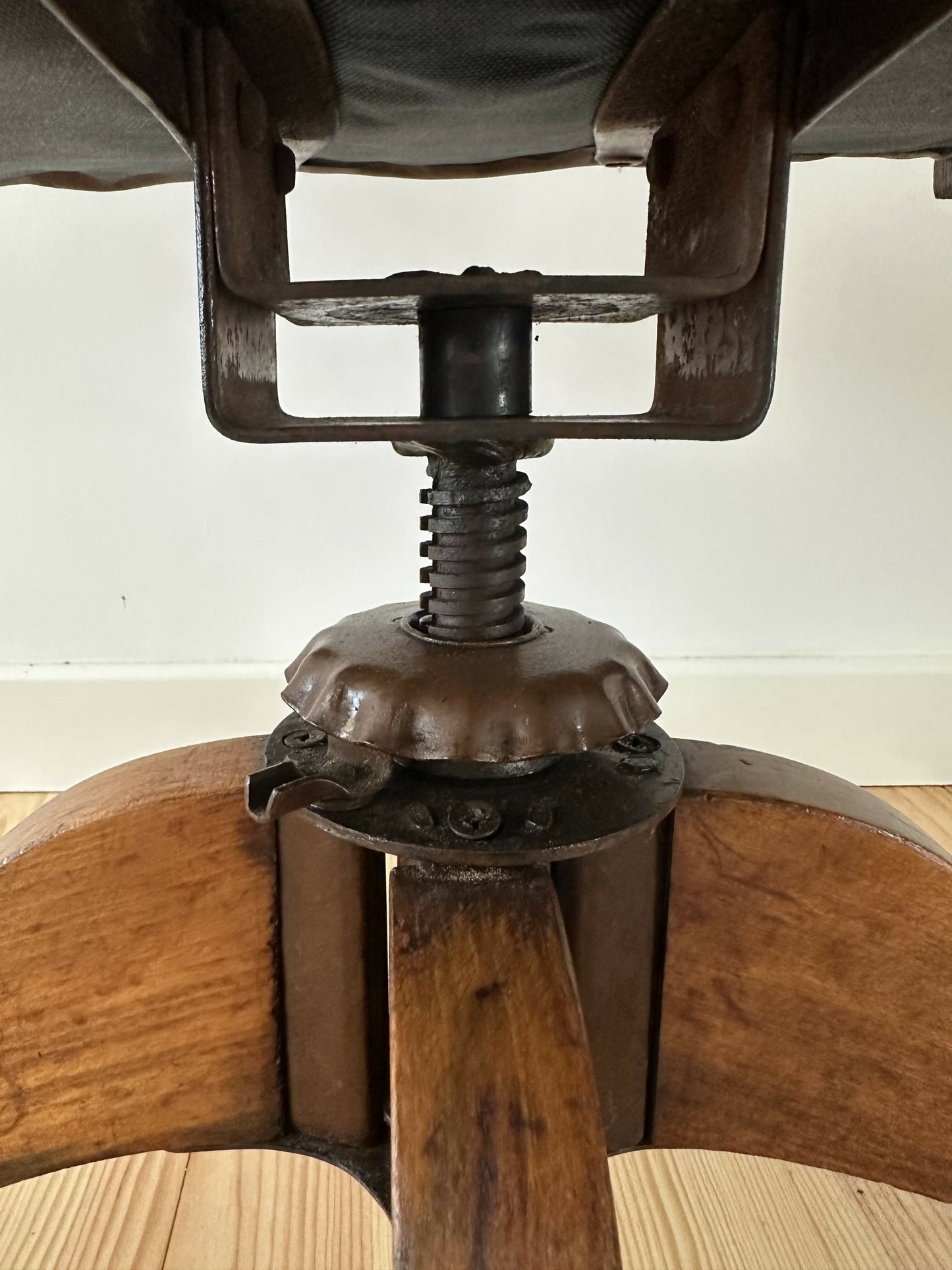 Antique Oak Captain's Swivel Chair, Edwardian Vintage Office Desk Chair, Period Revolving Chair, Victorian Study Seat, Home Office Furniture