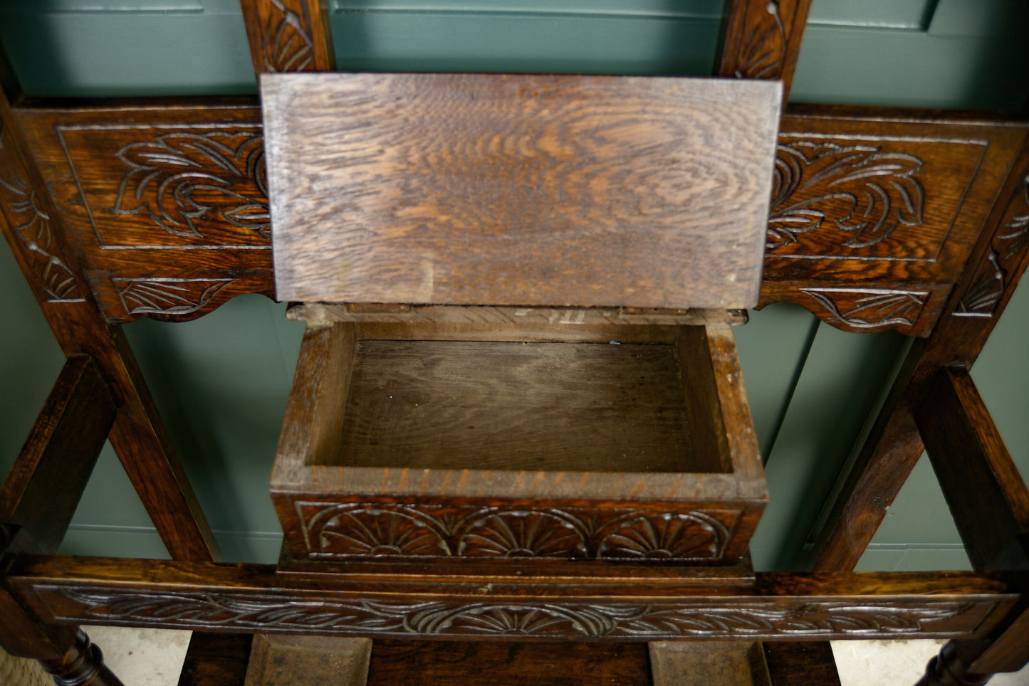 Antique Oak Hall Stand with Seahorse Carvings
