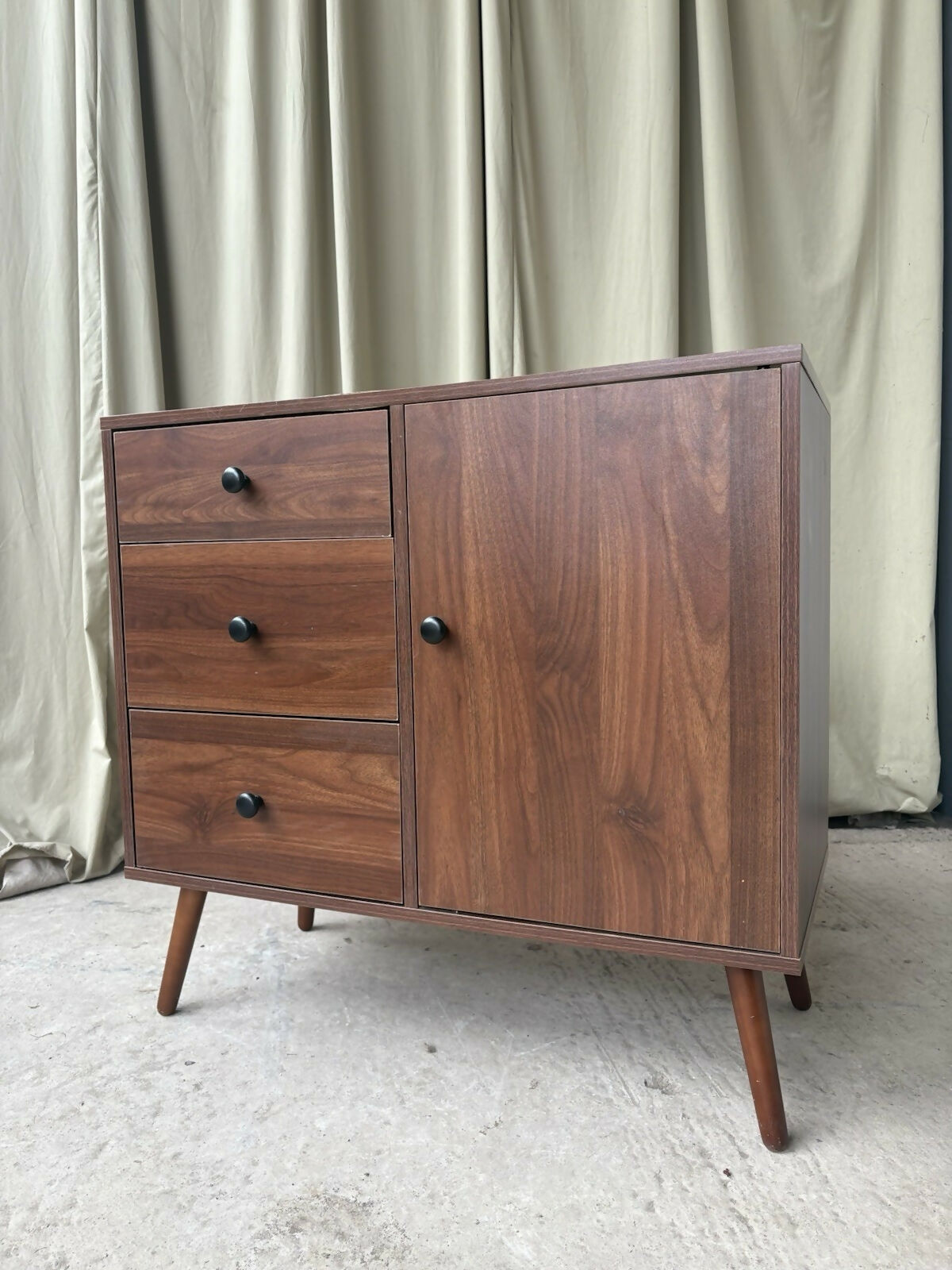 Vintage Mid Century Modernist Style Compact Sideboard Cupboard Danish Design R1156