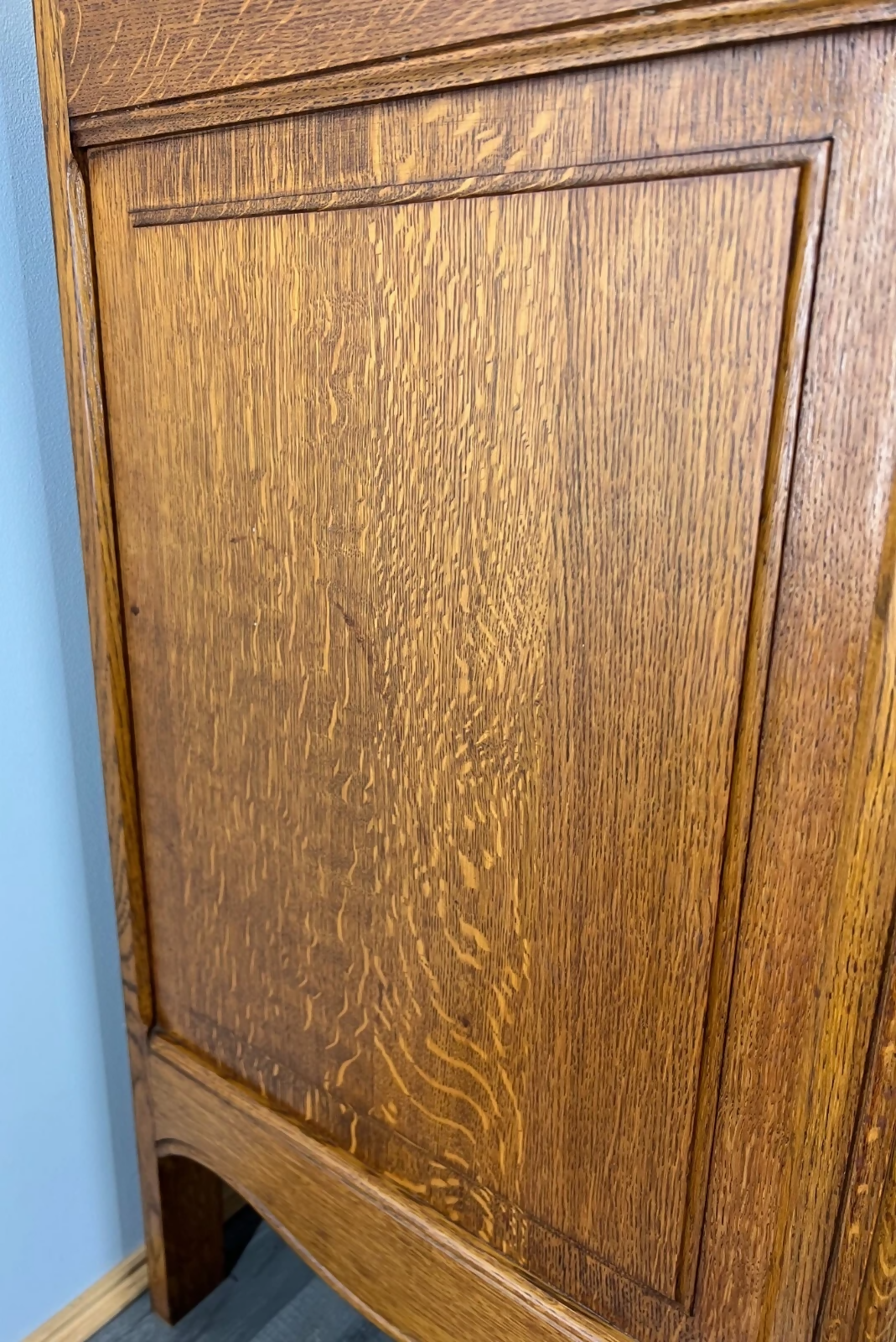 Chest of Drawers Vintage French Louis XVI Style Oak 3 Drawers Cabinet LOT 3770
