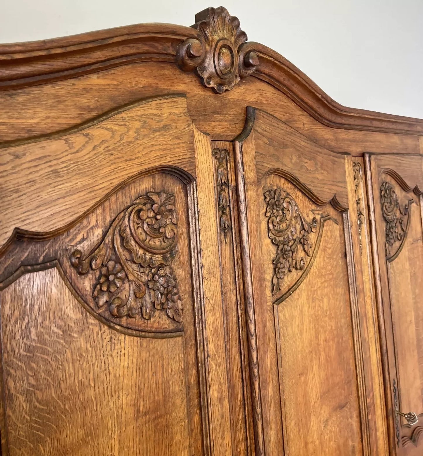 Wardrobe Vintage French Louis XVI Style Oak Four Door Mirrored Armoire LOT 4901