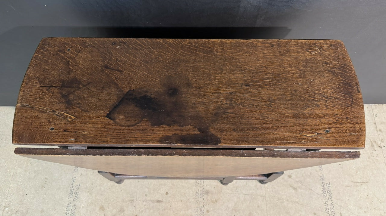 18th Century Oak Gate Leg Table