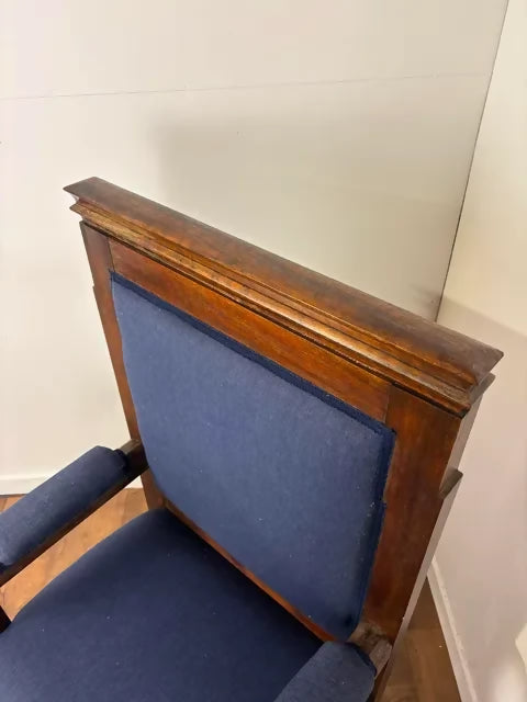 Georgian Mahogany Throne Arm Chair - From Ruthin Court House