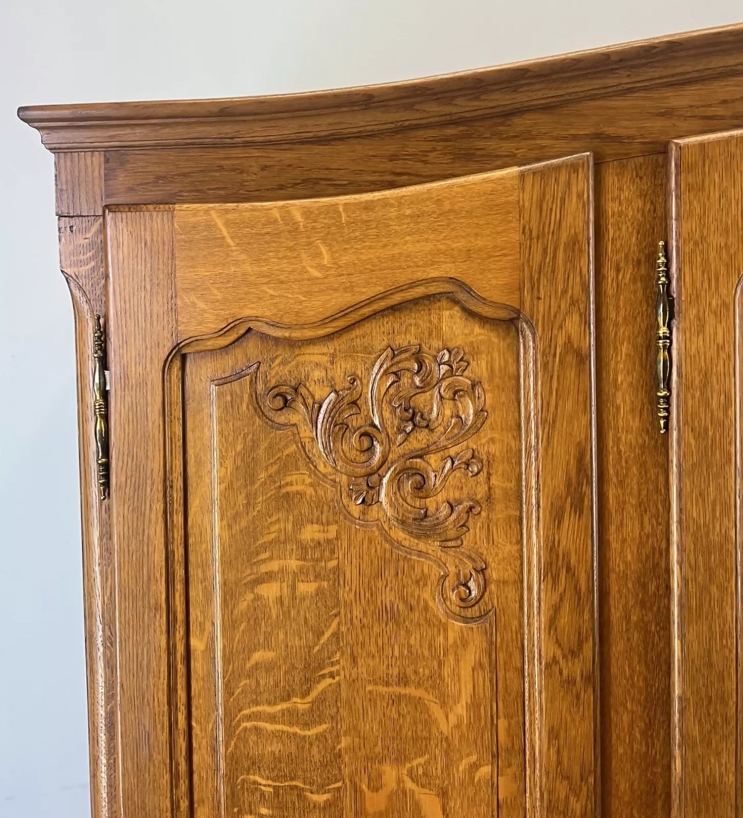 Wardrobe Vintage French Louis XVI Style Oak Four Door Armoire LOT 4814