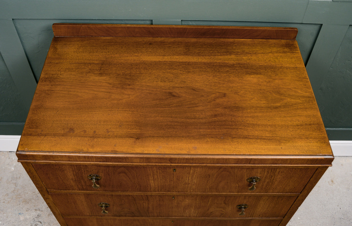 Art Deco Walnut Chest of Drawers - Queen Anne Legs