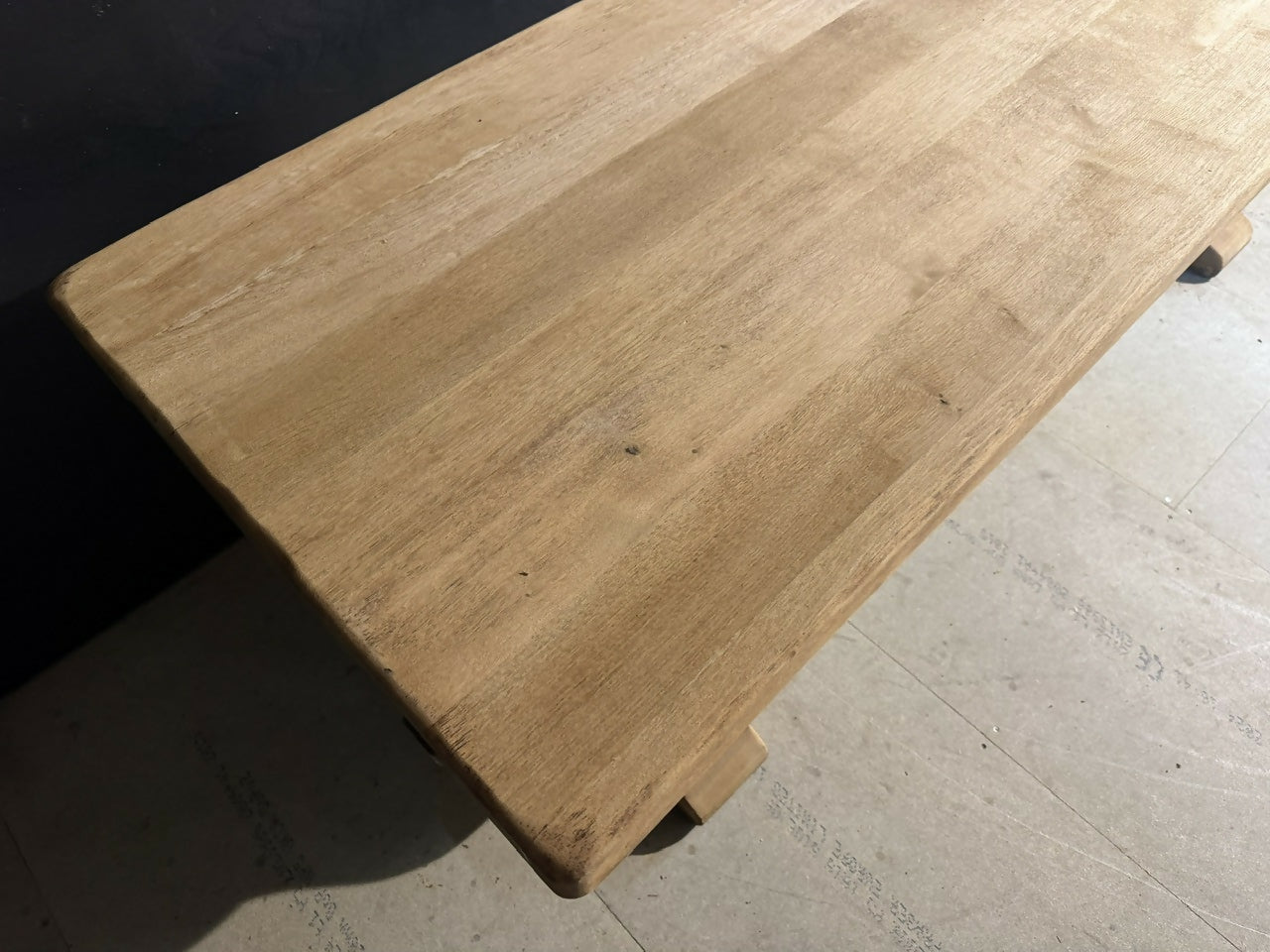 Large Extendable Bleached Oak Farmhouse Dining Table