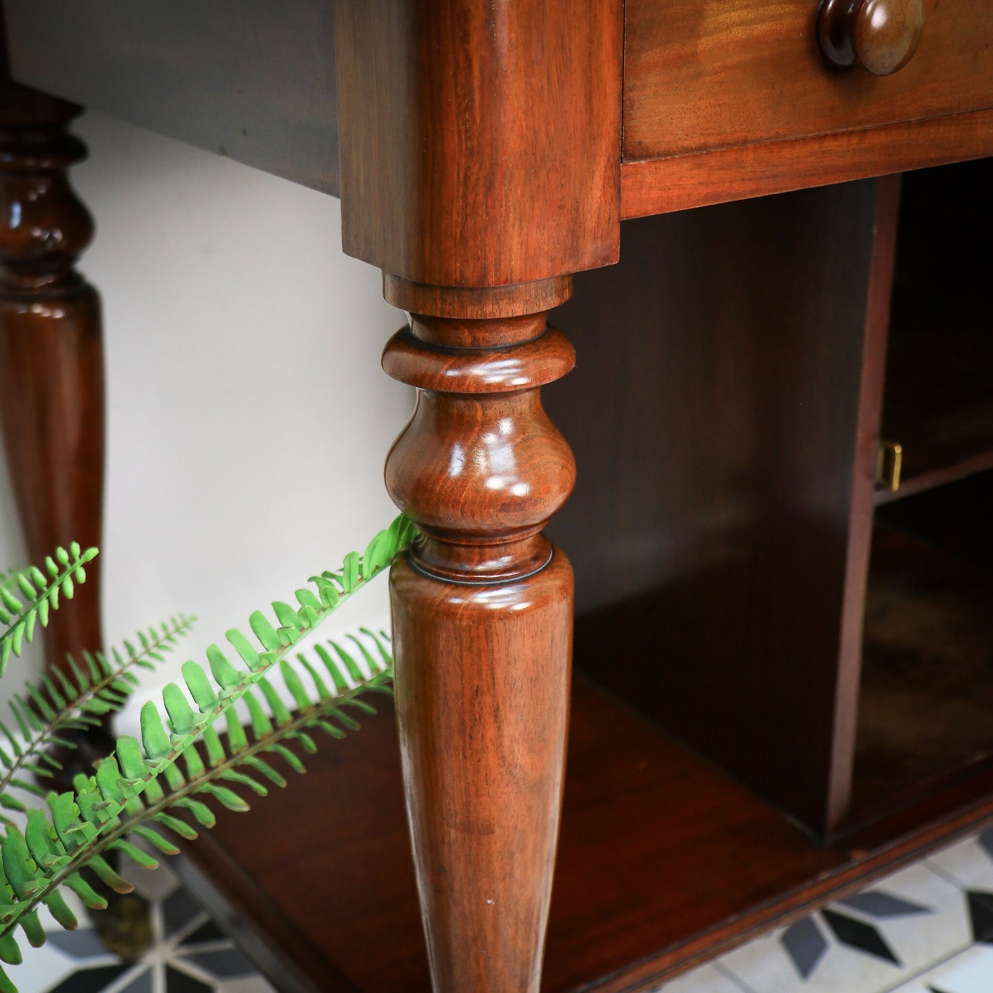 Victorian Mahogany Antique Side Table Wash Stand on Castors
