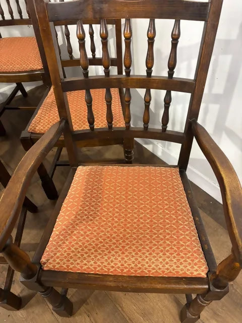 Vintage Set of Six Oak Dining Chairs (Including 2 Carvers)