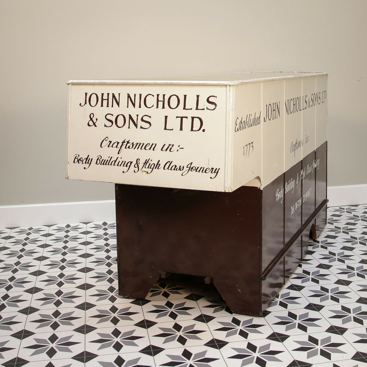 Scratch built lorry bodies in wood, Drop side, Luton and Flatbed Haulage Removals