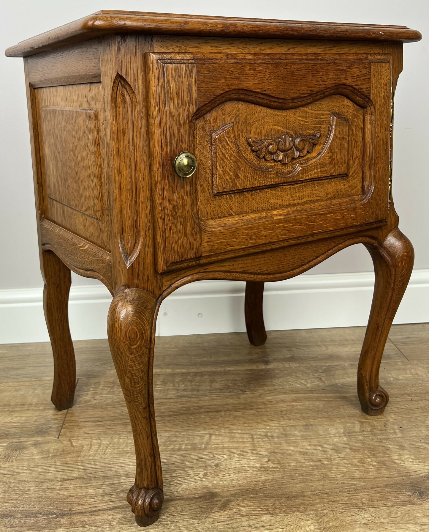 Pair of Bedside Tables Vintage French Louis Oak Nightstands Cabinets LOT 6211