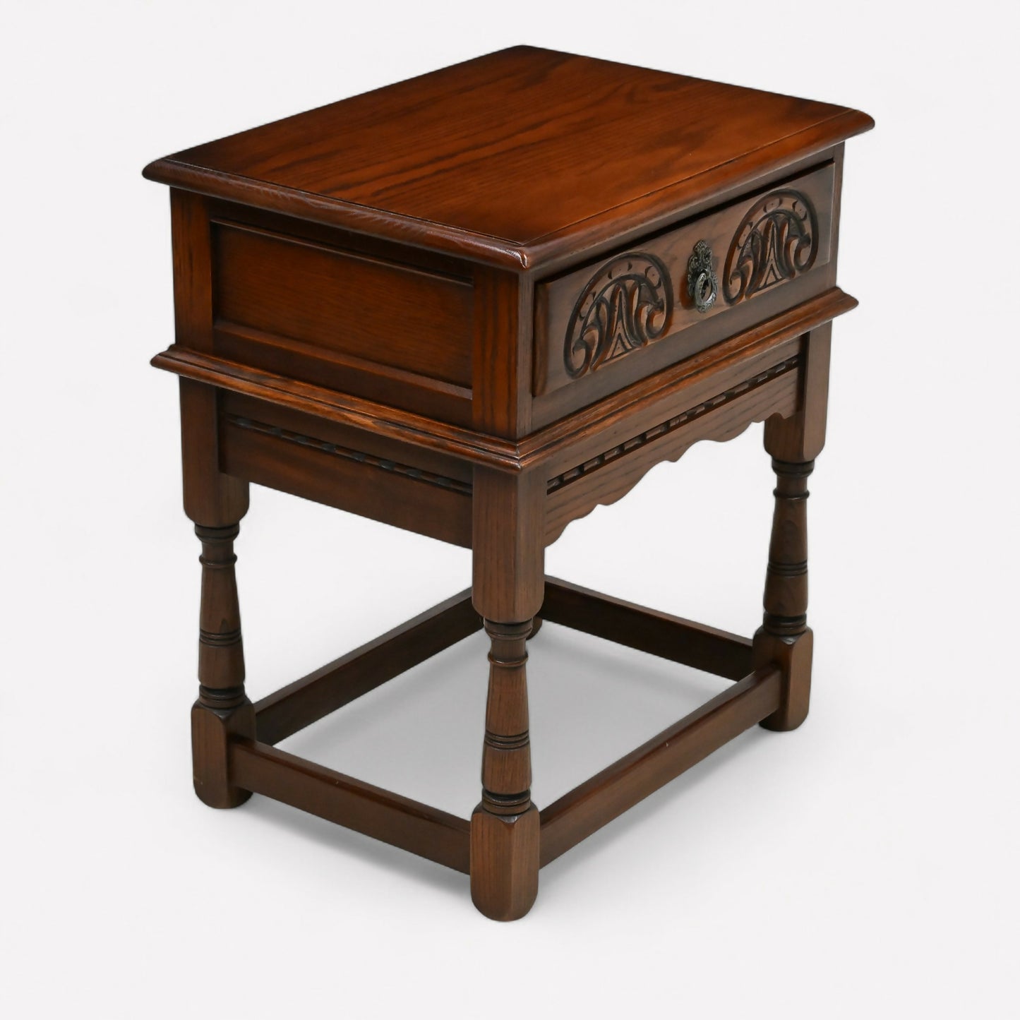 Old Charm Side Table Lamp Table Tudor Brown Finish With Drawer FREE UK* Delivery. SBR10880/0109E