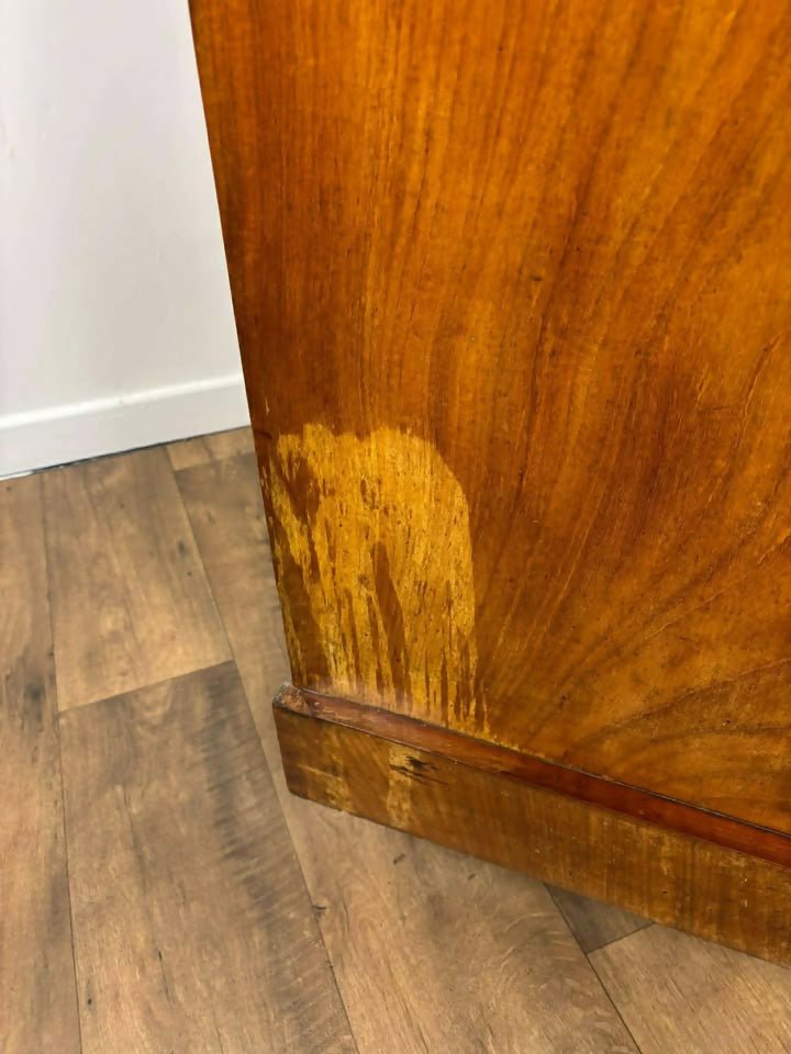 Victorian Flame Mahogany Chest of Drawers