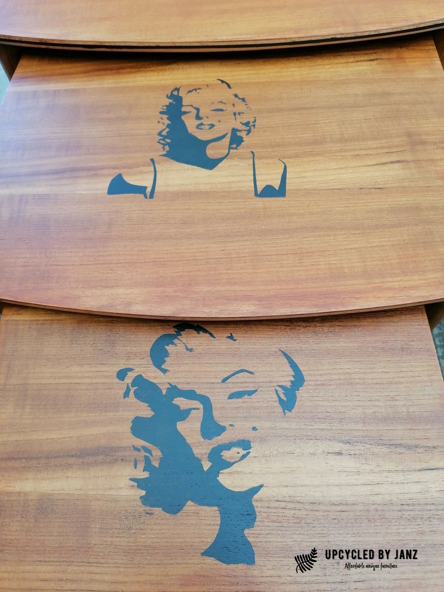 Marilyn Nest of Tables