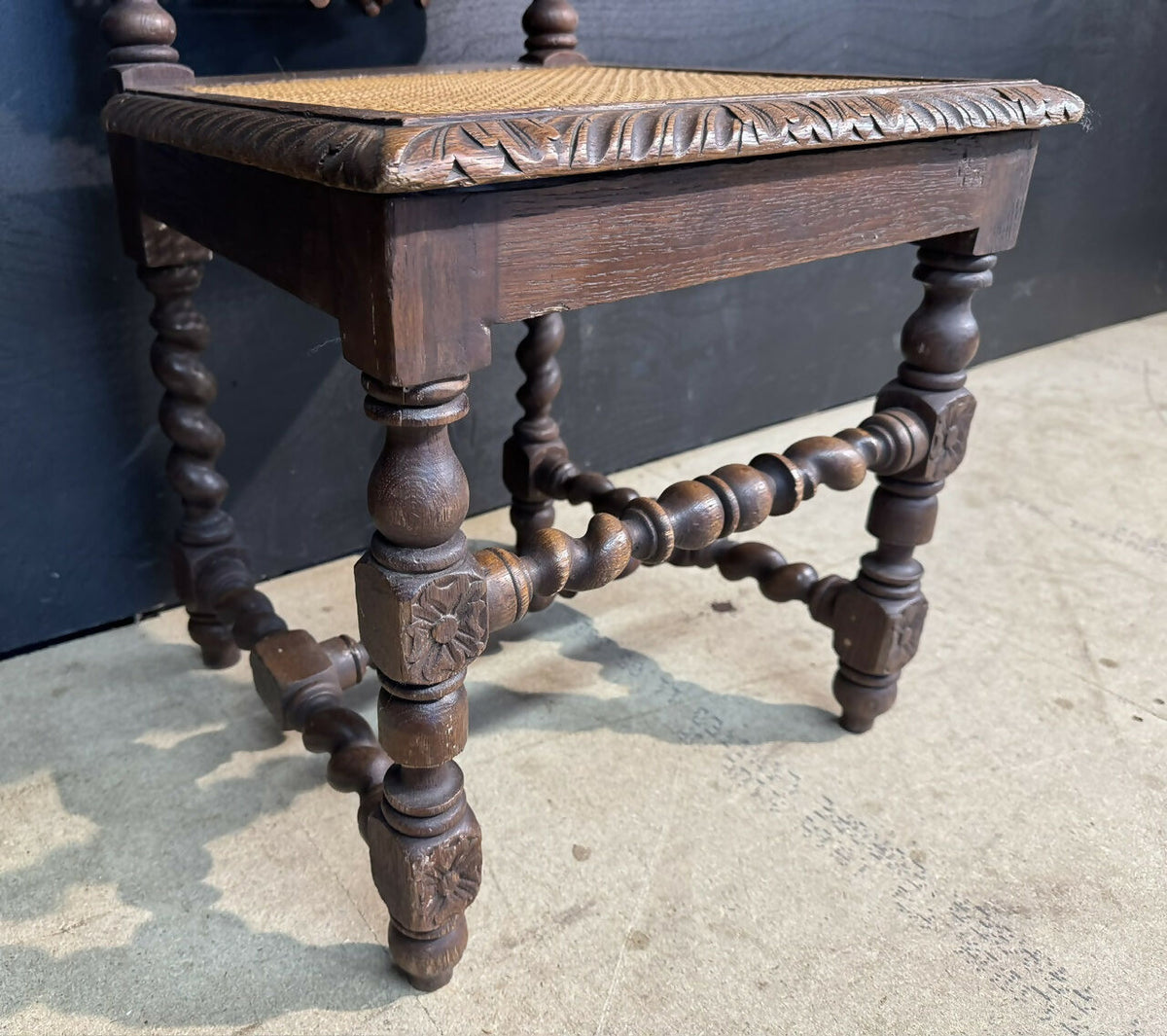 Set 6 French Carved Oak Dining Chairs