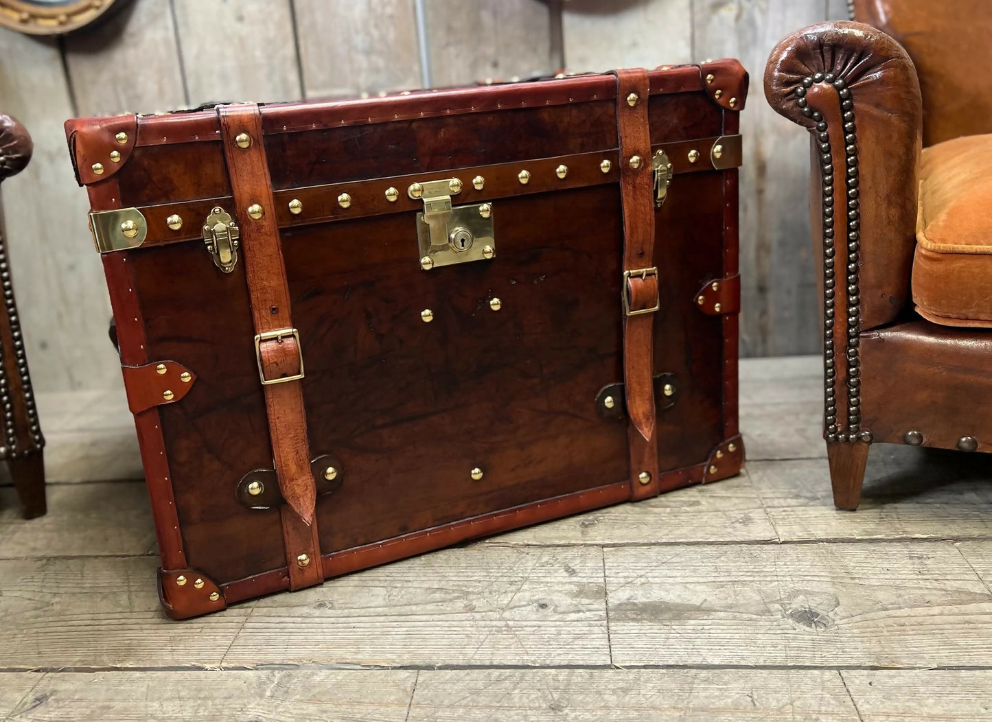 English handmade vintage luxury leather trunk - storage chest - rustic style