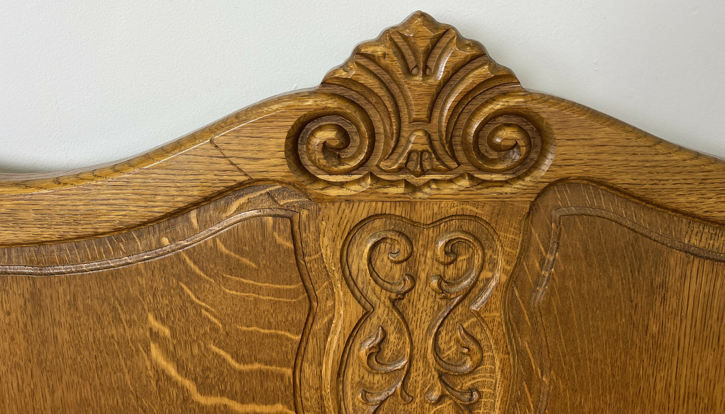 Bed Vintage French Louis XVI Oak Double Bed Frame Carved Headboard LOT 6376
