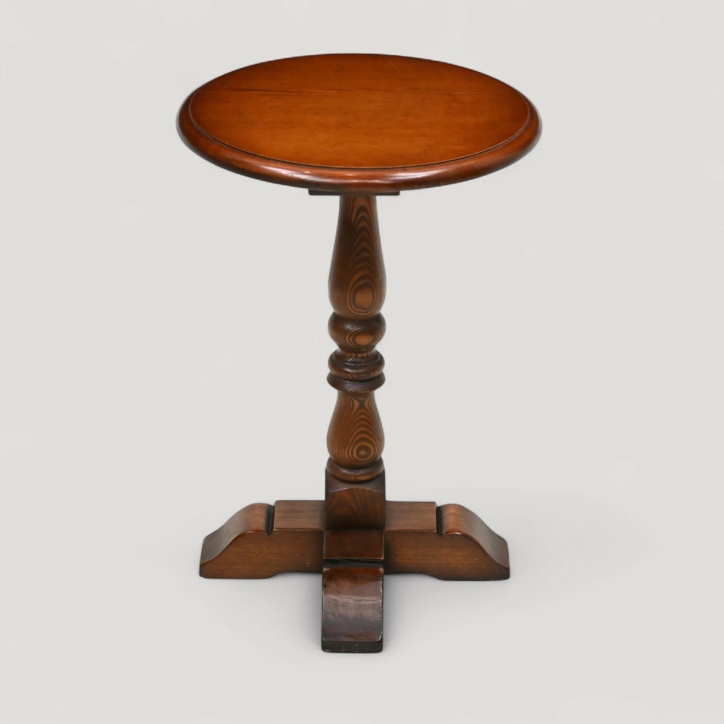 Old Charm Wine/Side Table Pedestal Tudor Brown Model 2217 VGC FREE Delivery*. SBR10751/2307E