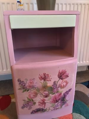 Lebus Bedside Table Pink