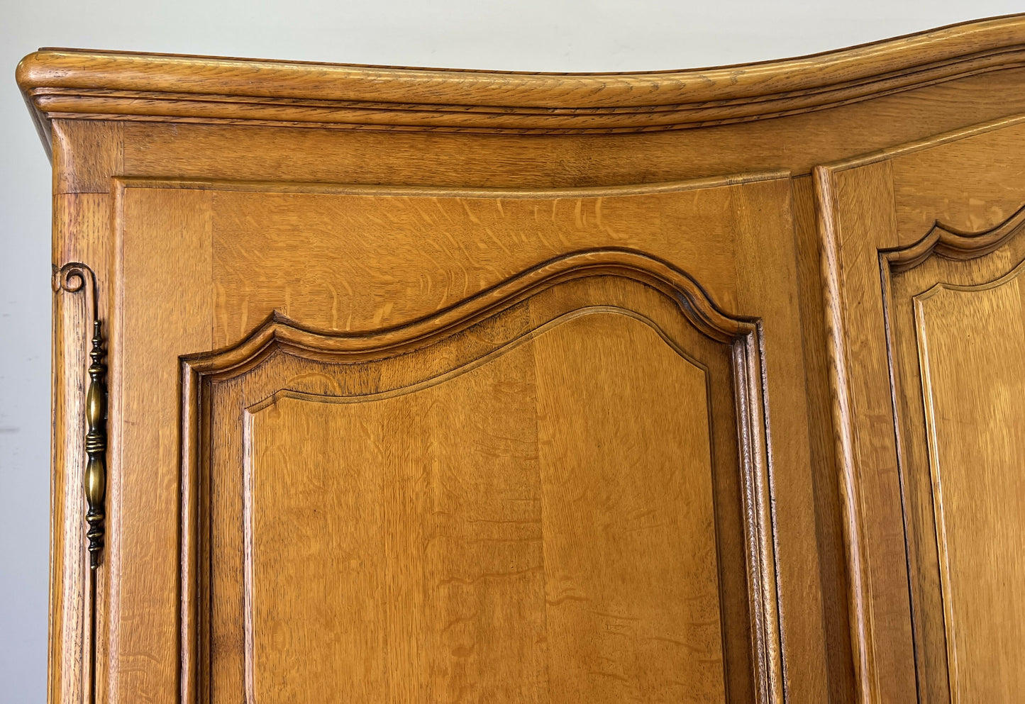 Wardrobe Vintage French Louis XVI Style Oak Three Door Carved Armoire LOT 6492