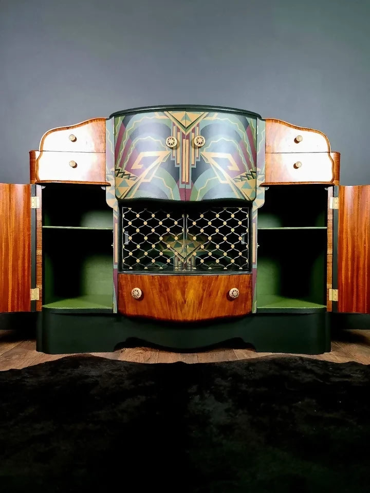 VINTAGE ART DECO DRINKS COCKTAIL CABINET - Fully Restored