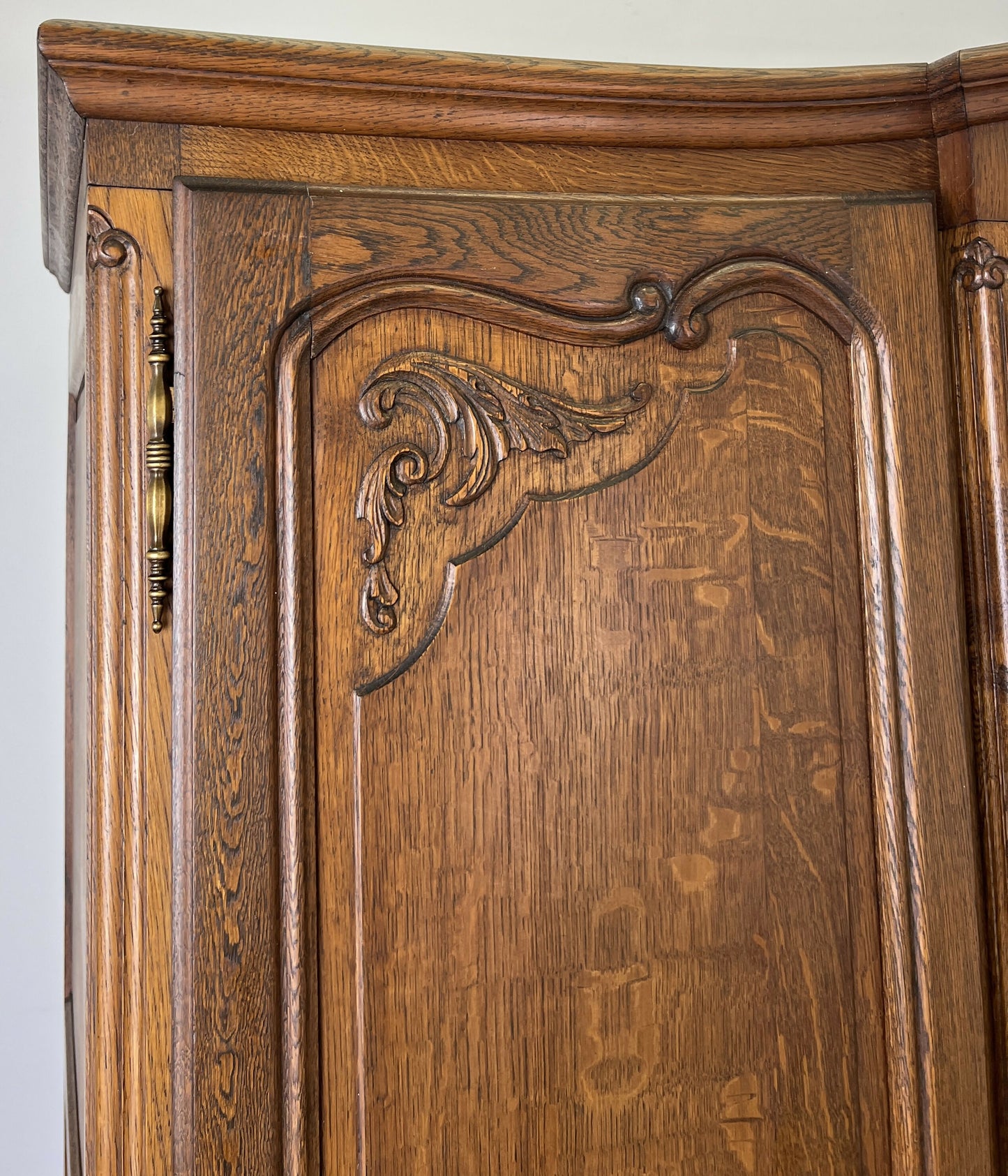 Wardrobe Vintage French Louis XVI Style Oak Four Door Carved Armoire LOT 6113